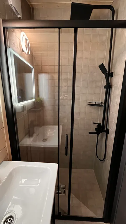 Дом с видом на лес и горы в 15 минутах от Bigwood