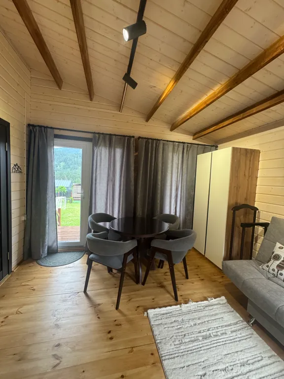 Двухкомнатный уютный гостевой дом с видом на горы 6