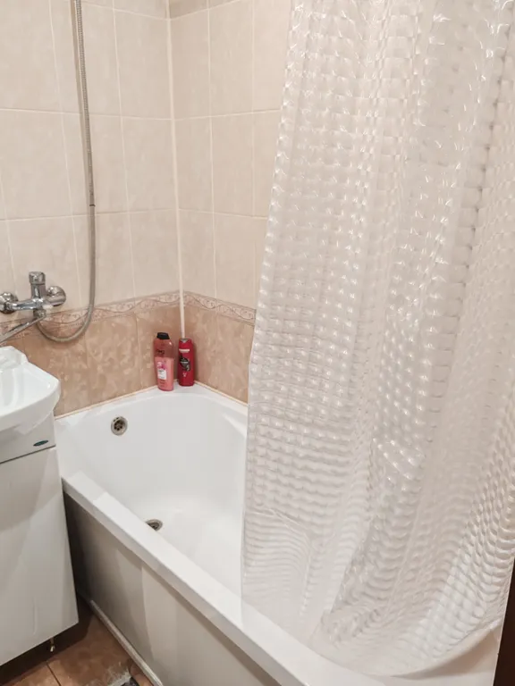 Квартира Квартира Уютная однушка в центре города — Элиста