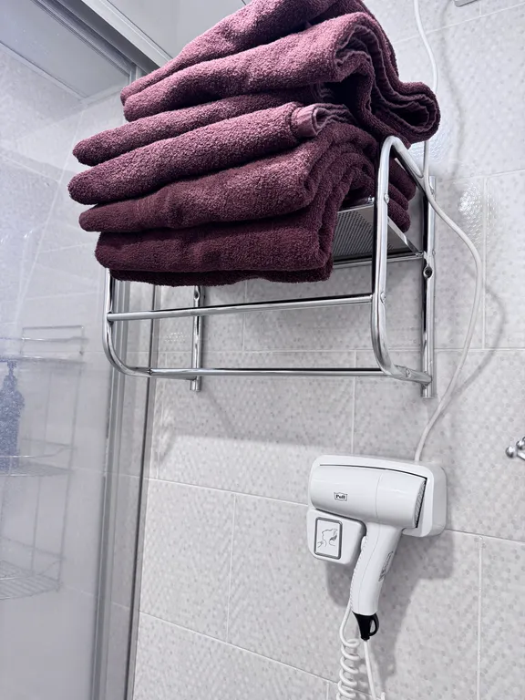 Большой дом с верандой