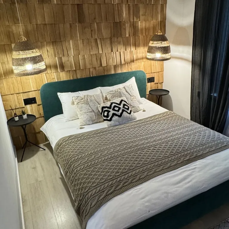 Собер Дача - частный дом рядом с лесом и винодельней