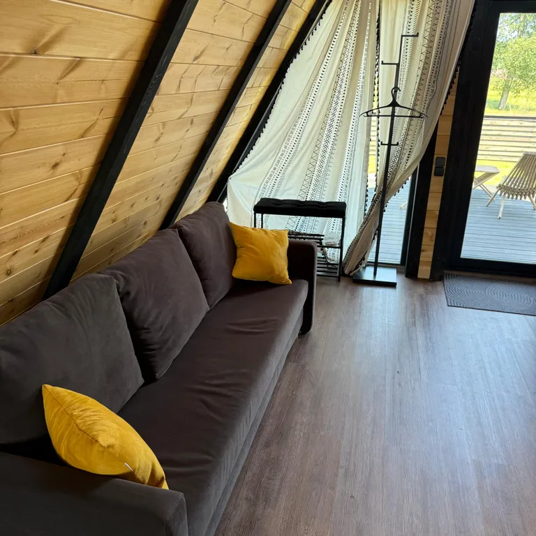 Уютный домик за городом с баней и горячим чаном