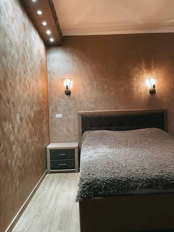 Студия с видом на лес