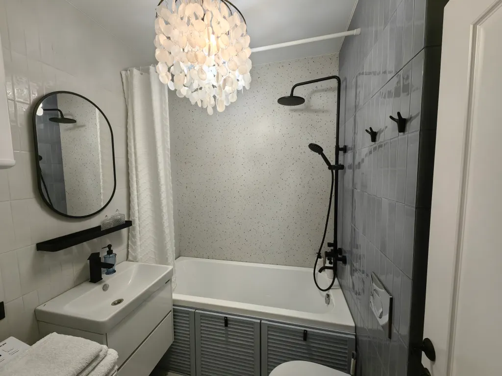 "Терракотовый берег" - Изысканная новая студия в центре города