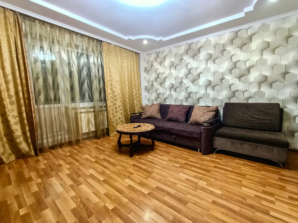 Квартира Просторная и теплая квартира в центре — Челябинск