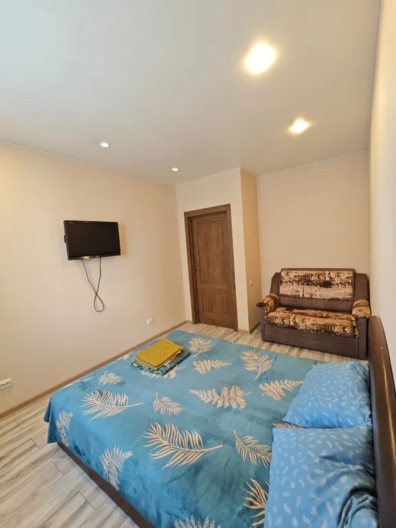 Уютная квартира возле ТЦ Кристалл