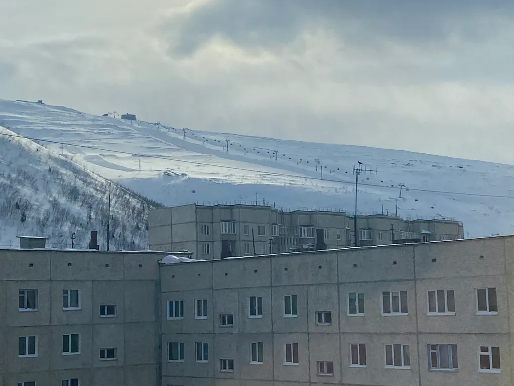 Комфортная квартира у склона