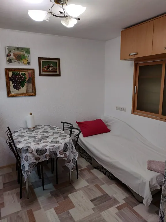 Уютная квартира со всем необходимым для жизни на набережной Терешковой