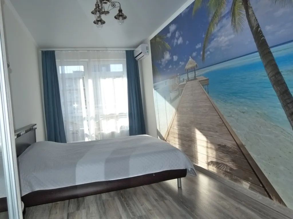 Большая квартира с видом на море рядом с жд вокзалом