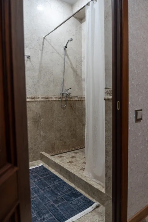 Апартаменты с видом на достопримечательность большую белую Месеть