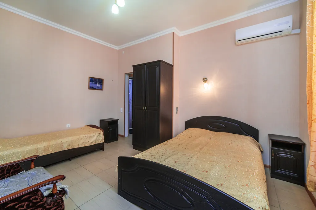 Четырехместный номер с удобствами