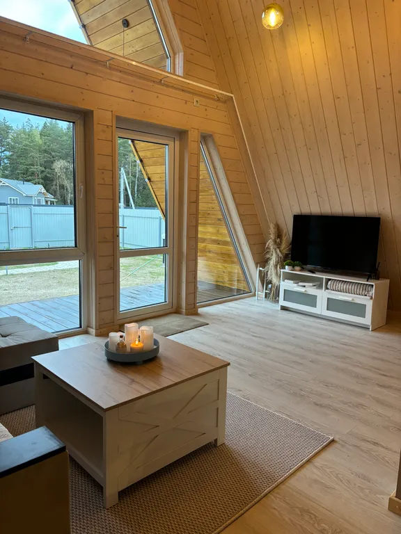 Коттедж Уютный а-фрейм домик с видом на лес — Черноголовка