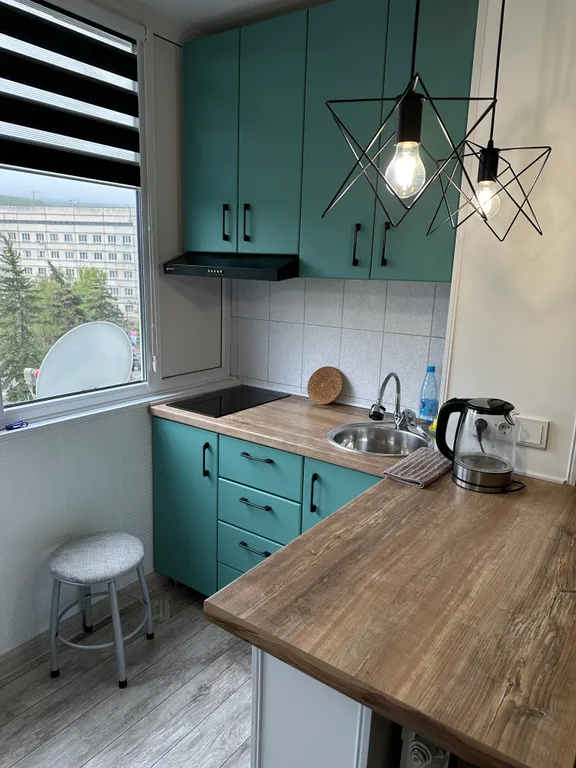 Relax place с видом на горы