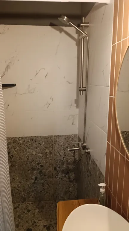 Домик в эко стиле с видом на горы