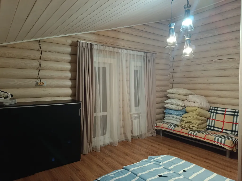 Уютный дом вблизи города и леса