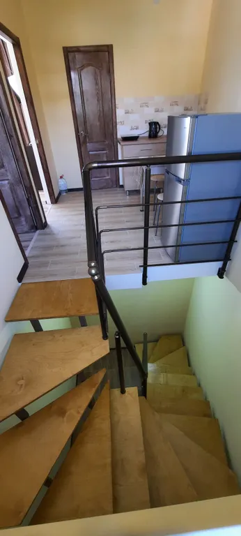 Двухкомнатный номер с кухней в коттедже