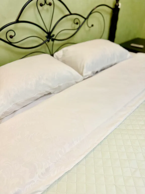 Комфортная квартира в центре города на набережной реки Волги