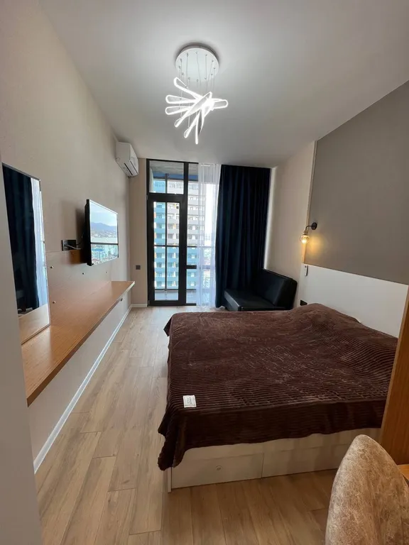 Студия с новым ремонтом в Dar Tower