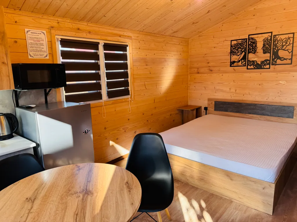 Коттедж Деревянный коттедж со своей мини-кухней — Сириус