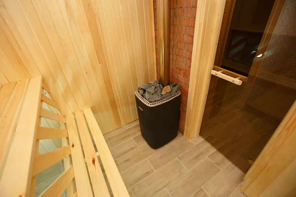 Коттедж в Карелии с сауной и видом на озеро