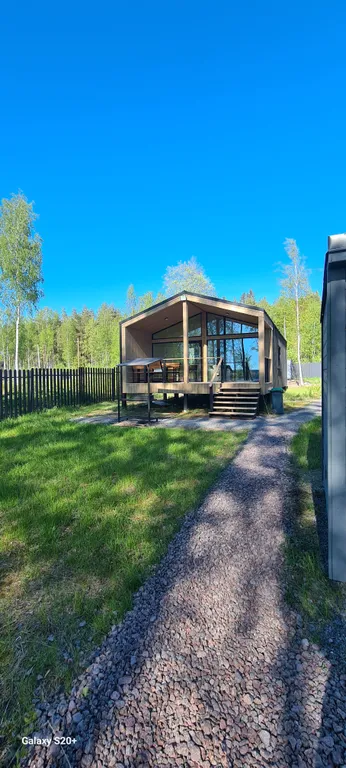 Коттедж Дом с видом на озеро — Приморск