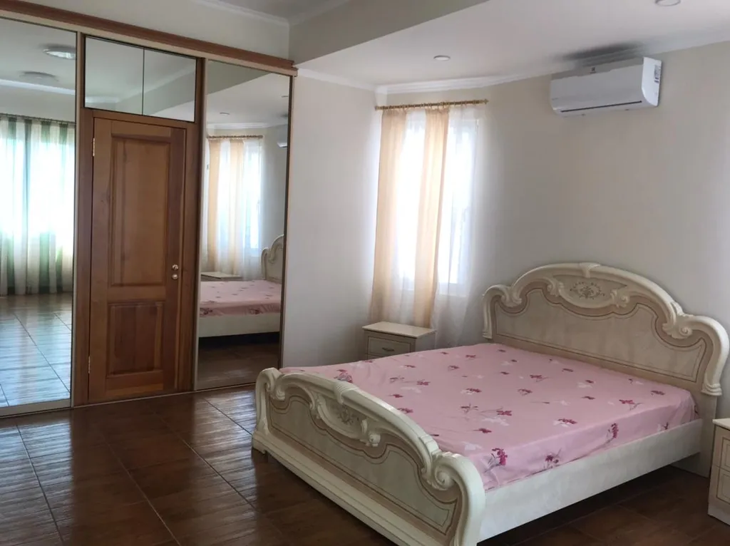 Уютный видовой дом-квартира в самом центре