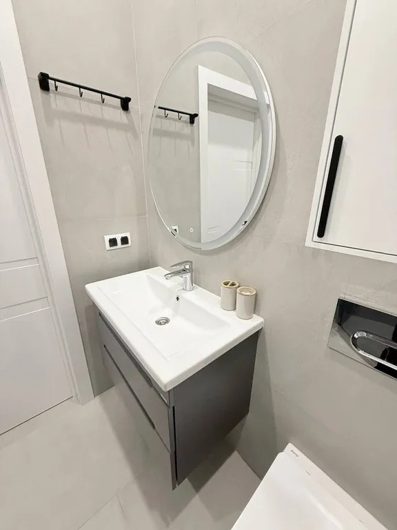 Новая квартира с дизайнерским ремонтом в центре города