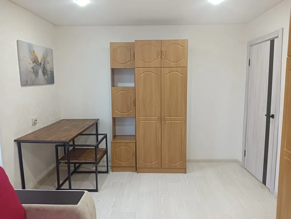 Двухкомнатная квартира в спальном районе