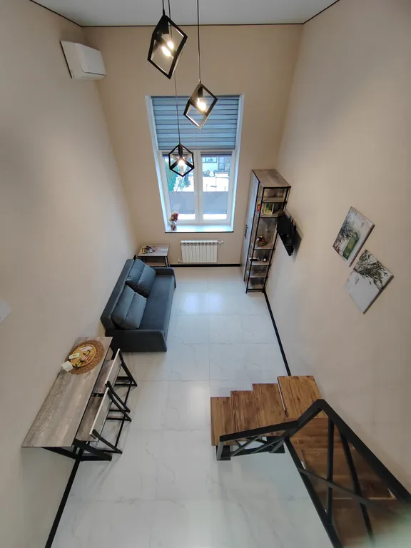 Семейная двухуровневая студия