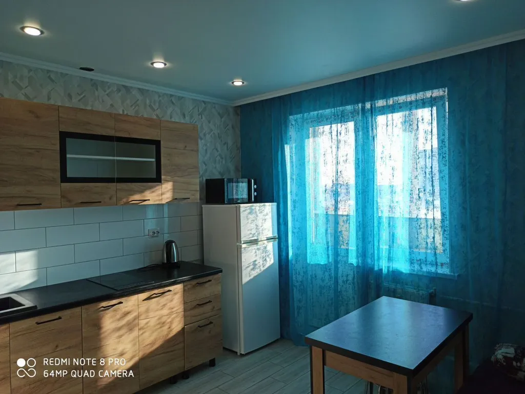 Однокомнатная элитная квaртиpа