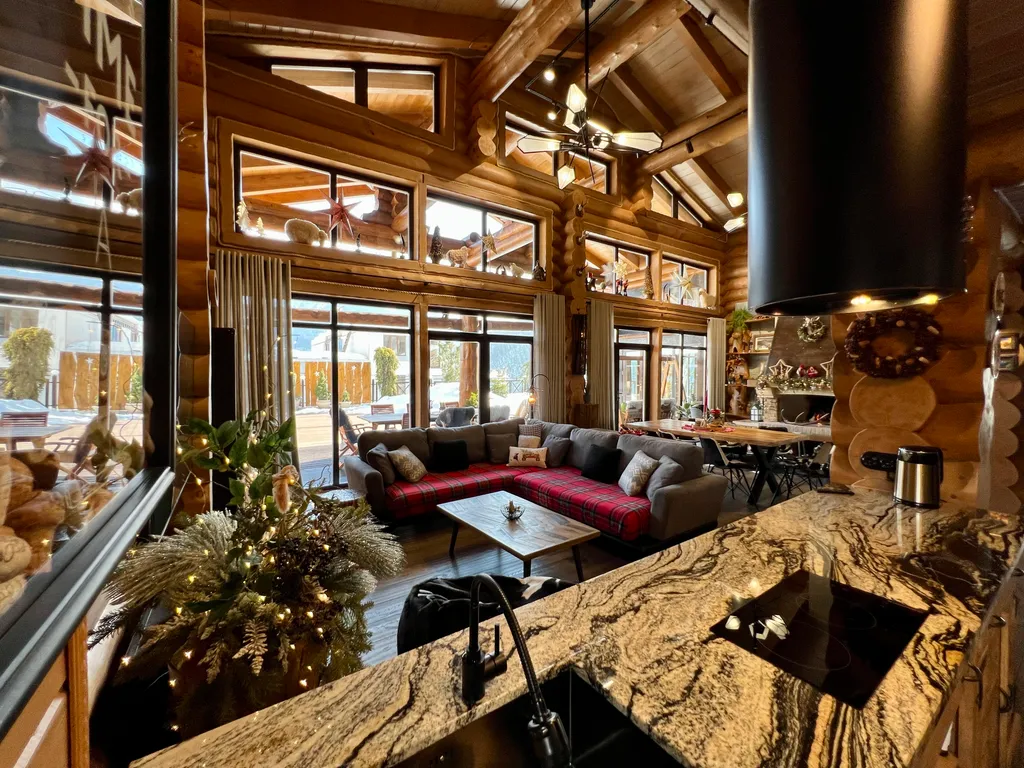 Коттедж Шале в горах — Красная Поляна