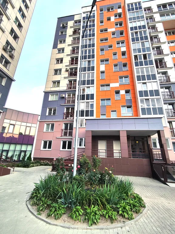 Центр новый дом, 11 этаж, вид на город