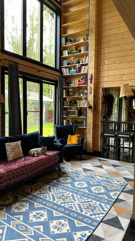 Просторный коттедж в окружении леса – идеальное место для отдыха