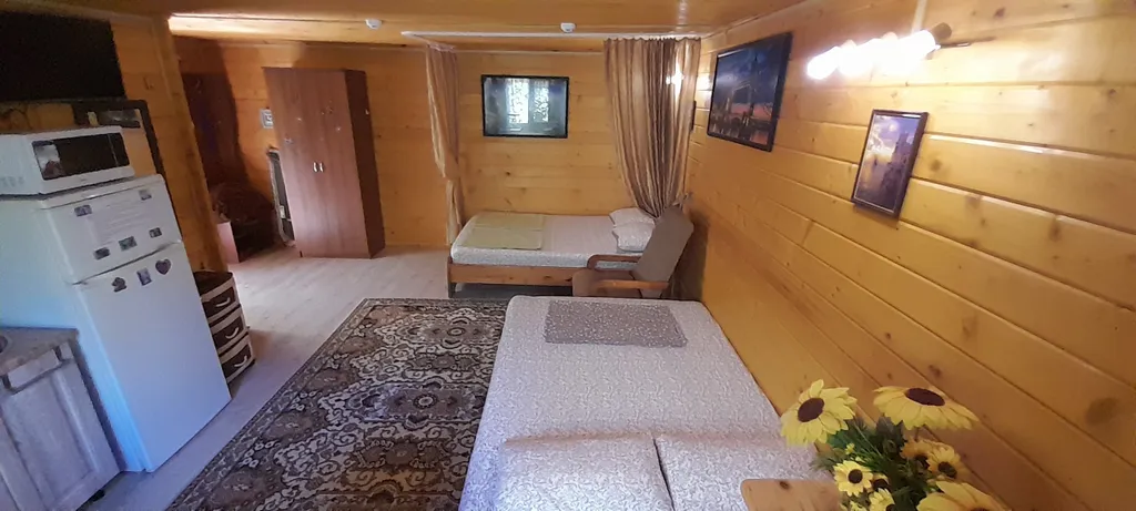 Коттедж Дом из бруса в саду — Анапа