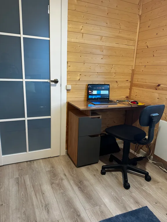 Дом на реке