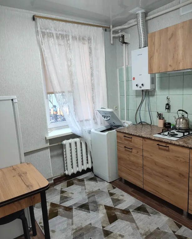 Квартира 1-комнатная Квартира — Луганск