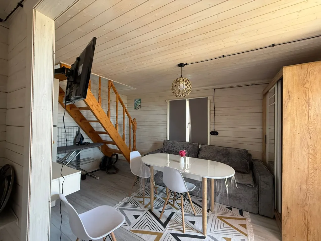 Домик у моря