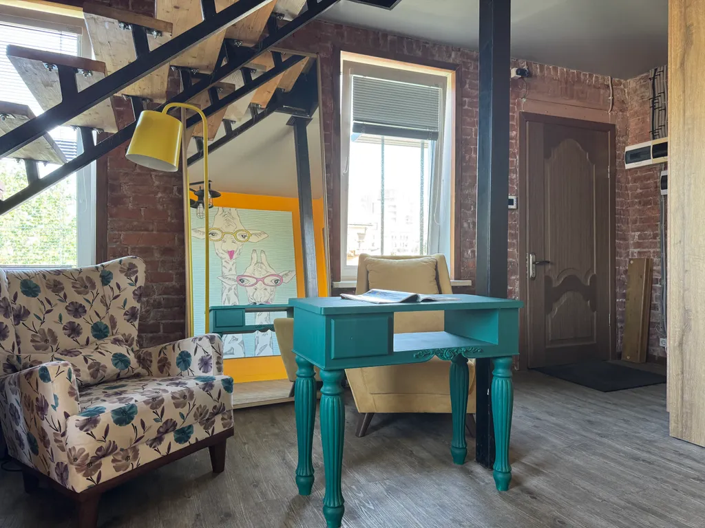 Дизайнерская евродвушка в самом центре города