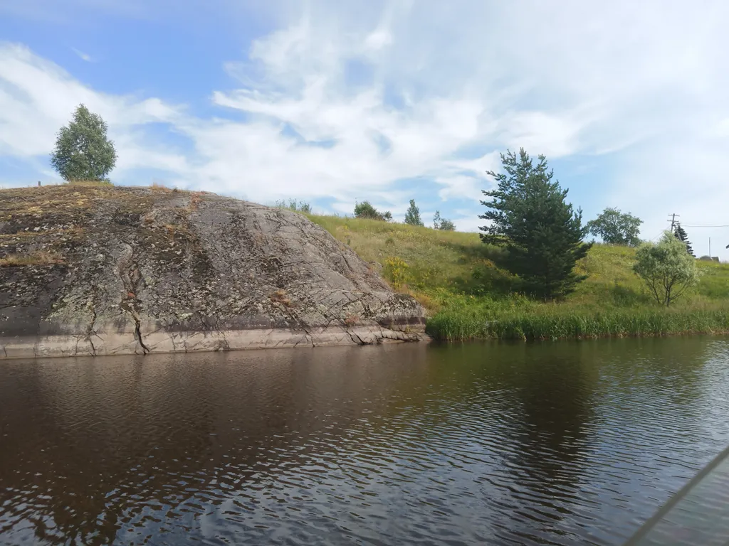 Дом в Карелии с печью-камином и видом на лес