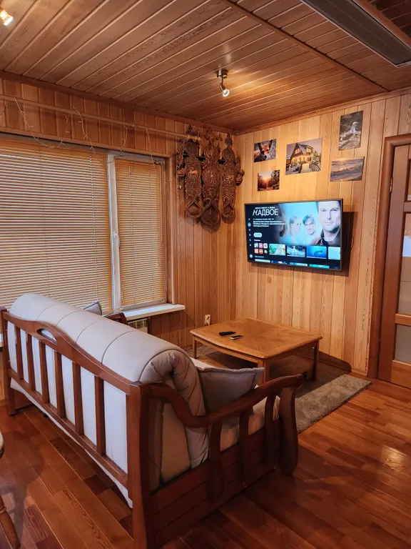 Уютный дом с баней прямо в городе