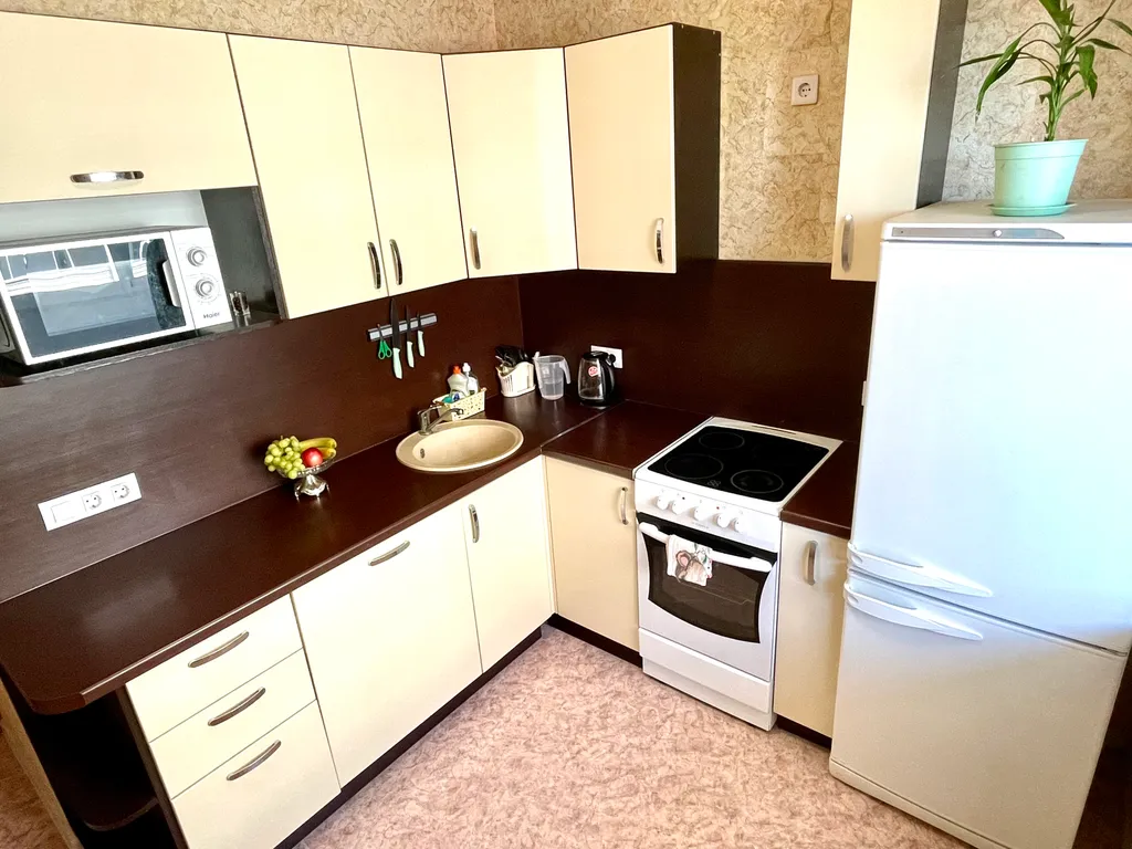 Однокомнатная с большой лоджией