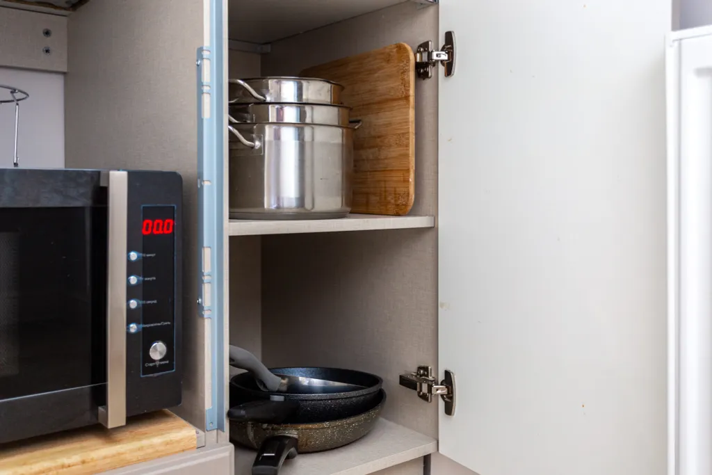 Просторная квартира с балконом и видом на море в ЖК Посейдон