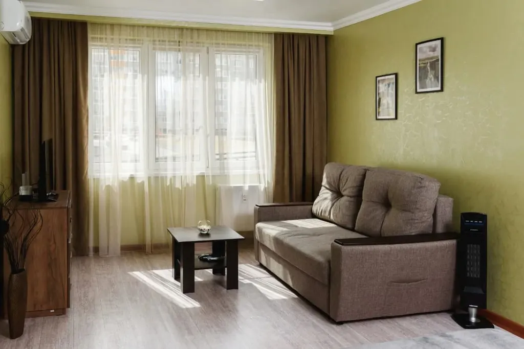 Однокомнатная квартира в районе Черёмушек — аренда посуточно в Майкоп