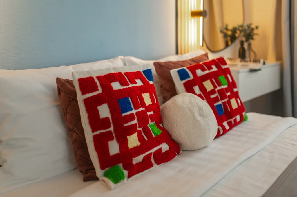 Родное Место в центре, рядом Залив, РКБ, парк Амазония