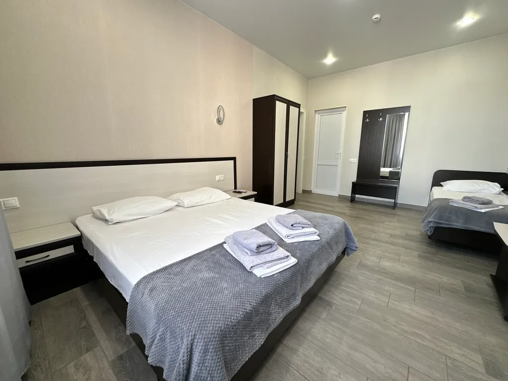 Стандартный 3-местный номер без балкона