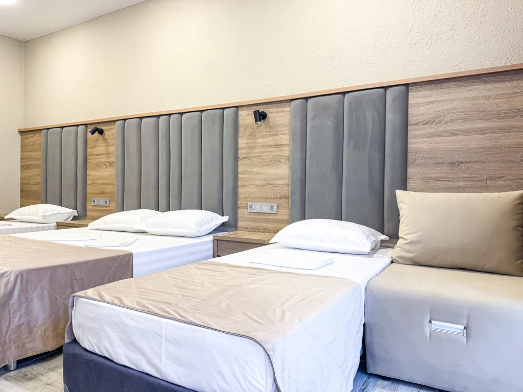 Корпус № 2 - Делюкс 5ти - местный (с балконом)