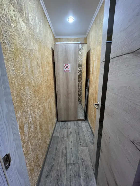 Двухкомнатная с евро ремонтом в районе 1000 мелочей