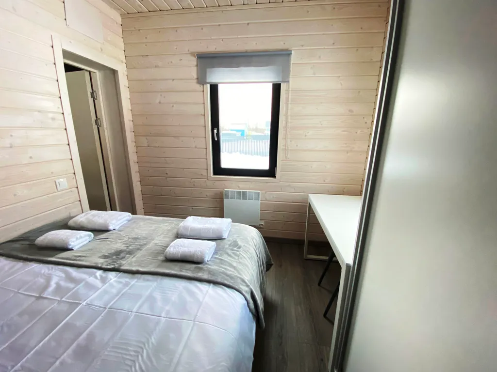 Коттедж Новый уютный дом с кондиционером на опушке леса в 20 минутах от города — Санкт-Петербург