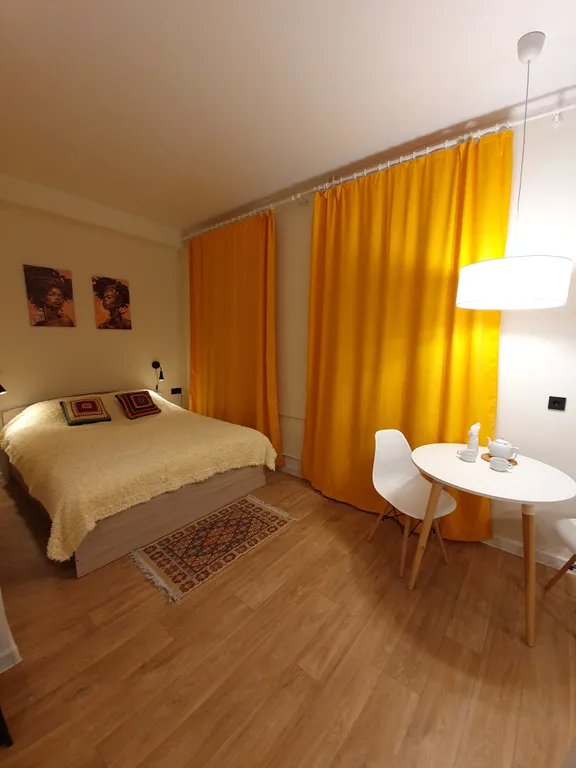 Студия Tropicana в центре на набережной Волги