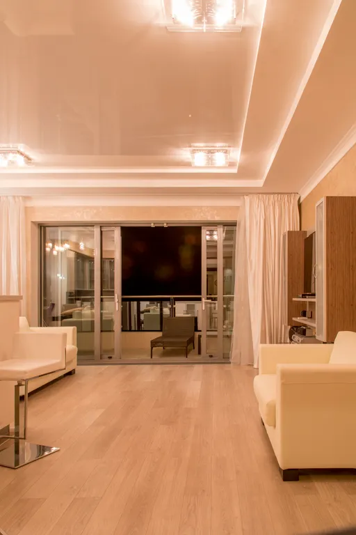 3-комнатная квартира с бассейном у моря